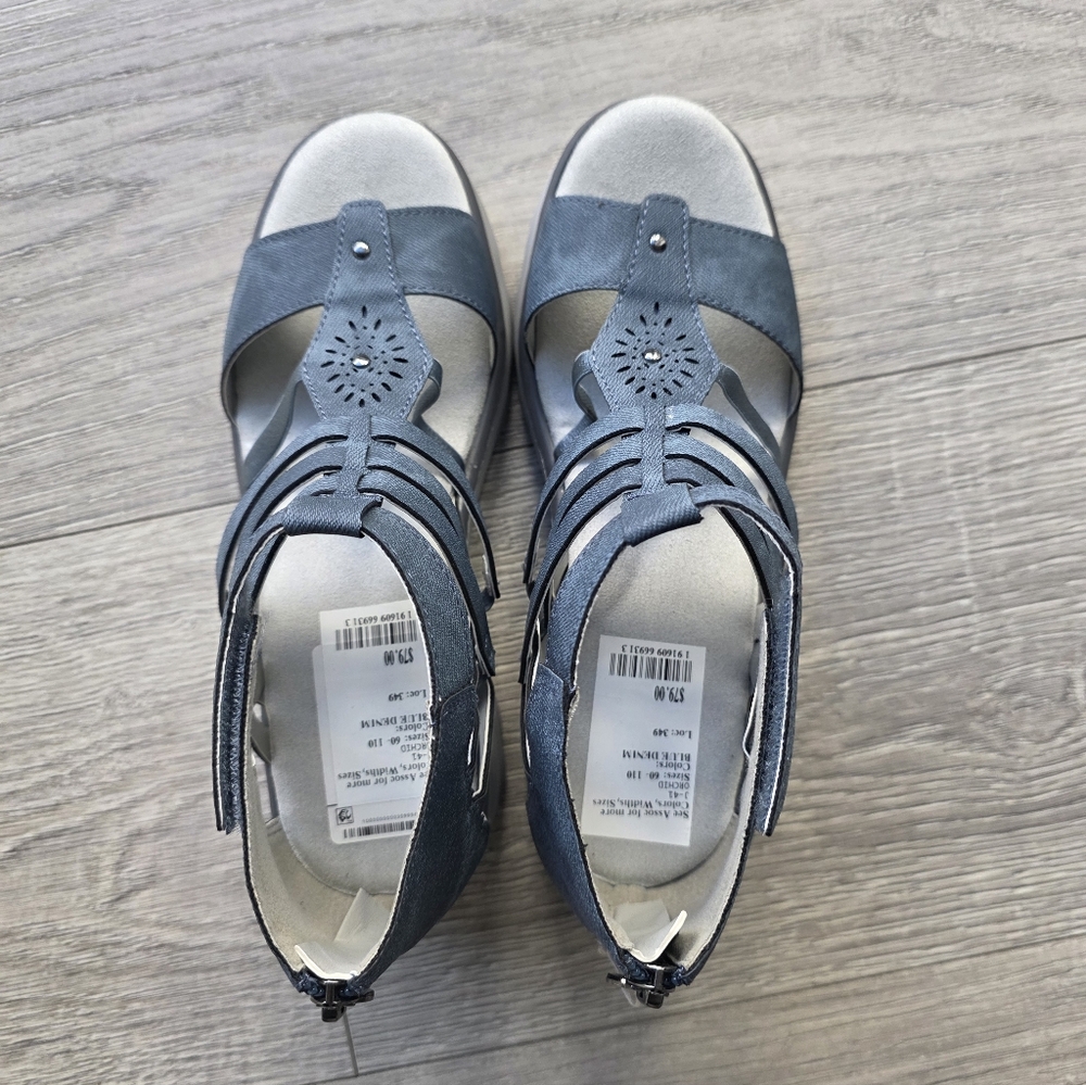 Jambu Women's Elegant Blue Sandals